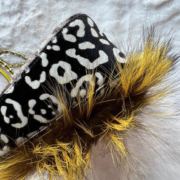 Authentic Fendi Be Baguette bag - Picture 7 of 16